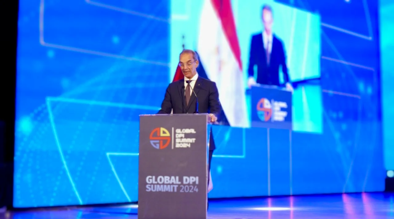 Speaker at the podium of the Global DPI Summit 2024