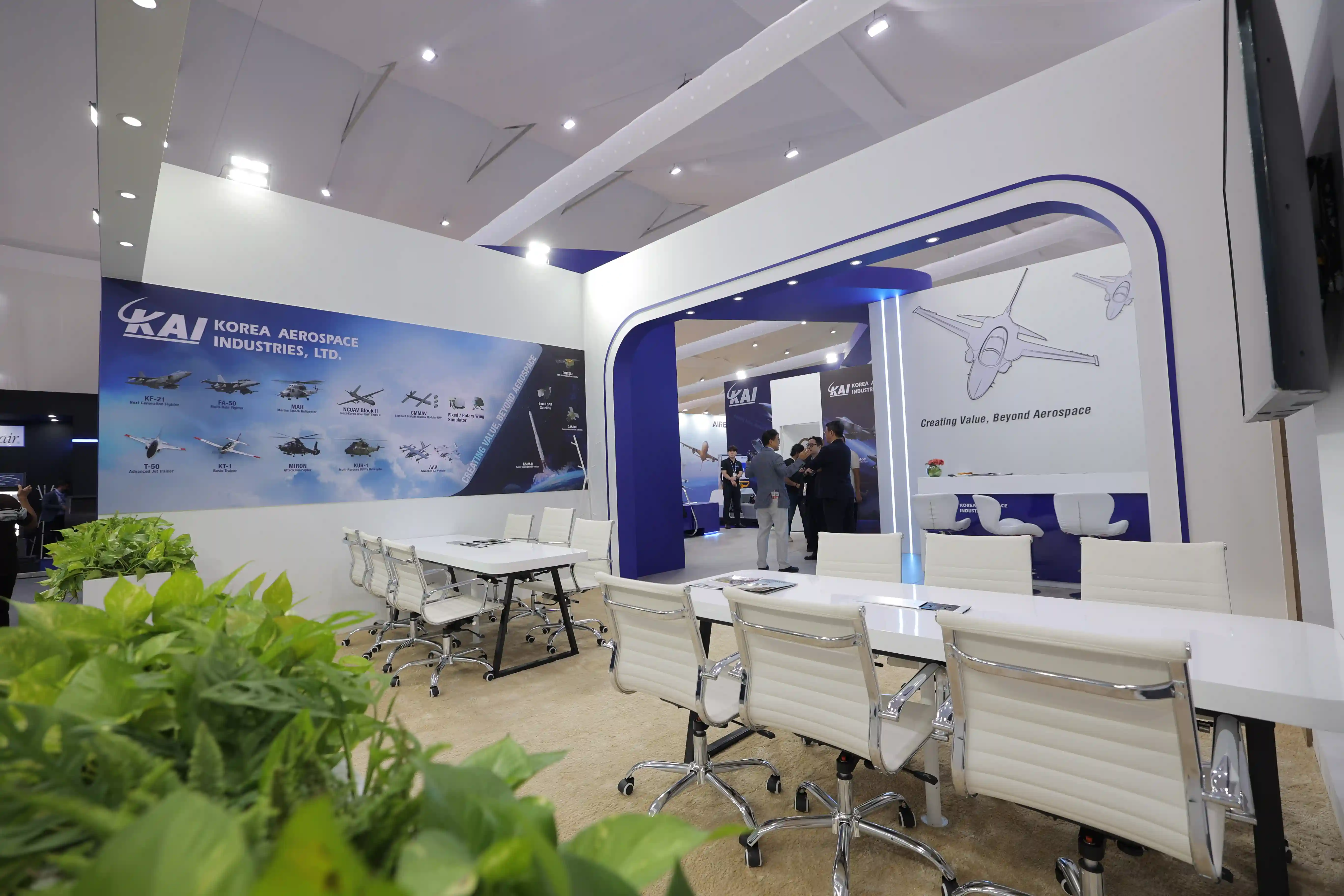 Korea Aerospace Industries (KAI) exhibition stand at Egypt International Airshow – photo 2