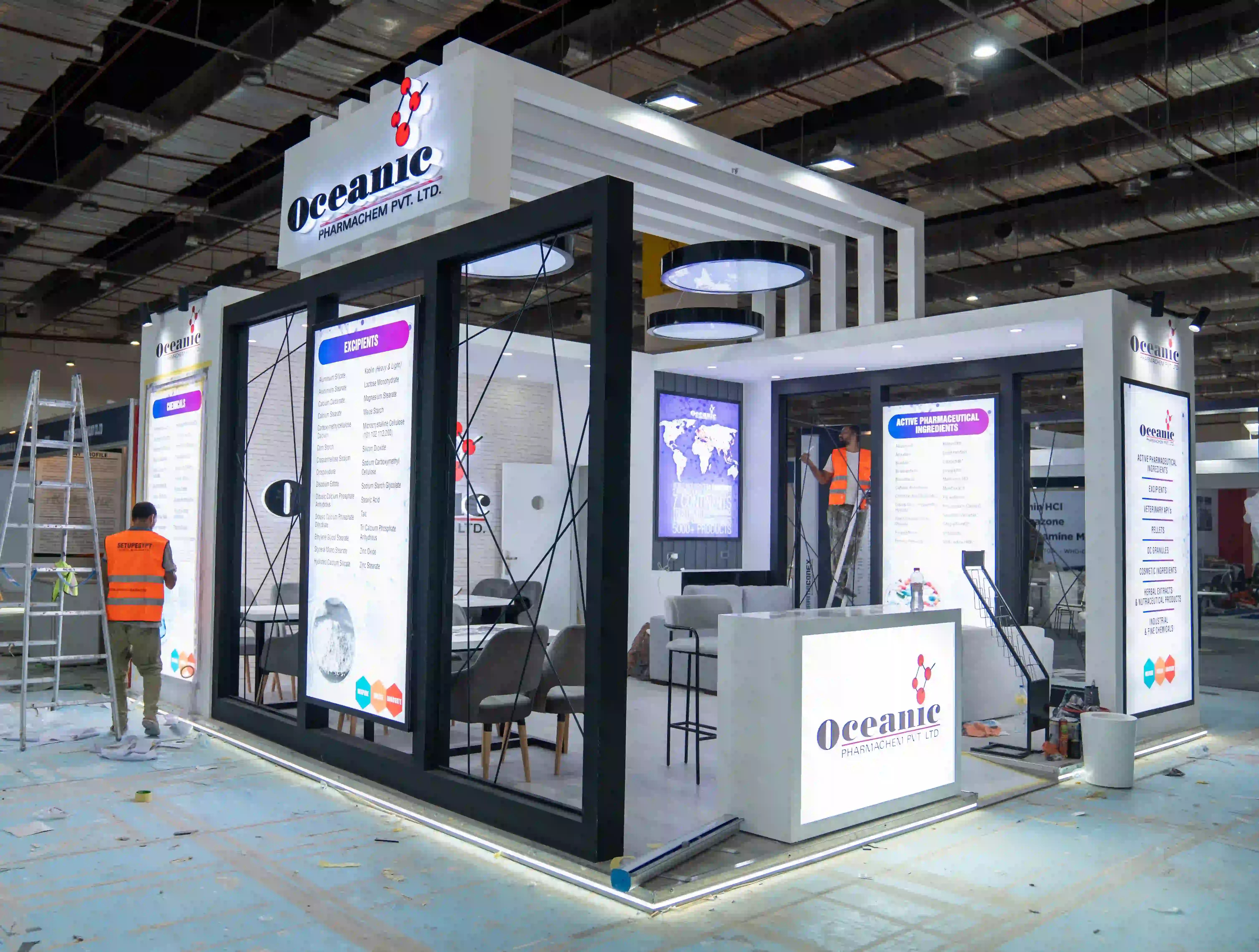 Oceanic Pharmachem exhibition stand at Pharmaconex – photo 1